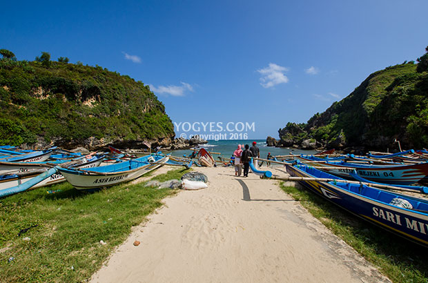 NGRENEHAN BEACH