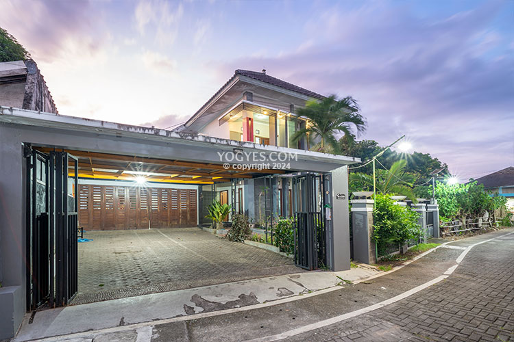 Athaya Homestay