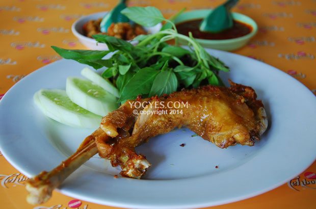 Mbah Cemplung Fried Chicken From Semanggi Village Mbah