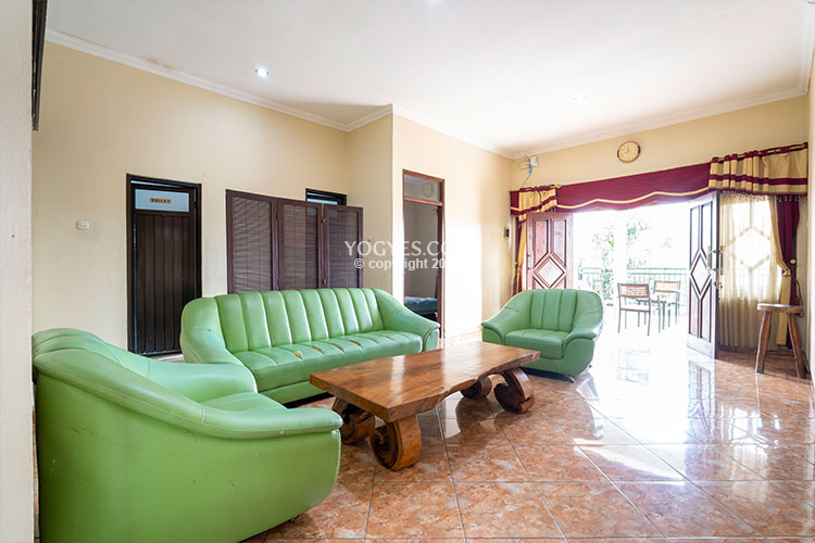 Room 3 di Nibenia Homestay