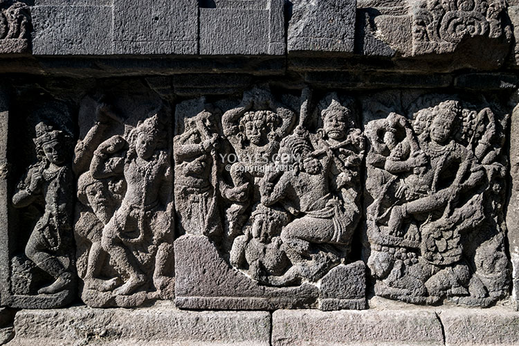 Relief di Candi Prambanan