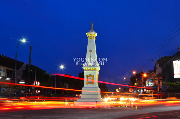 TUGU JOGJA - The Most Popular Landmark in Yogyakarta