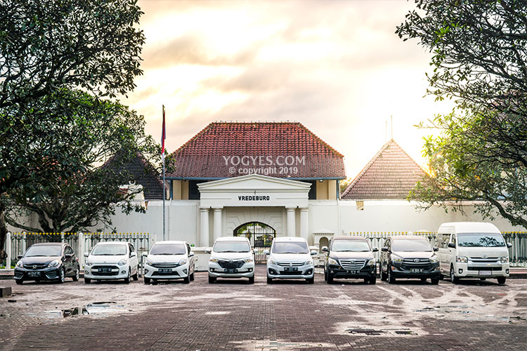 JOGJA EMPAT RODA - Rental Mobil Jogja Murah dengan 