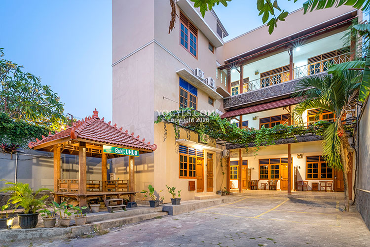 bukit uhud hotel