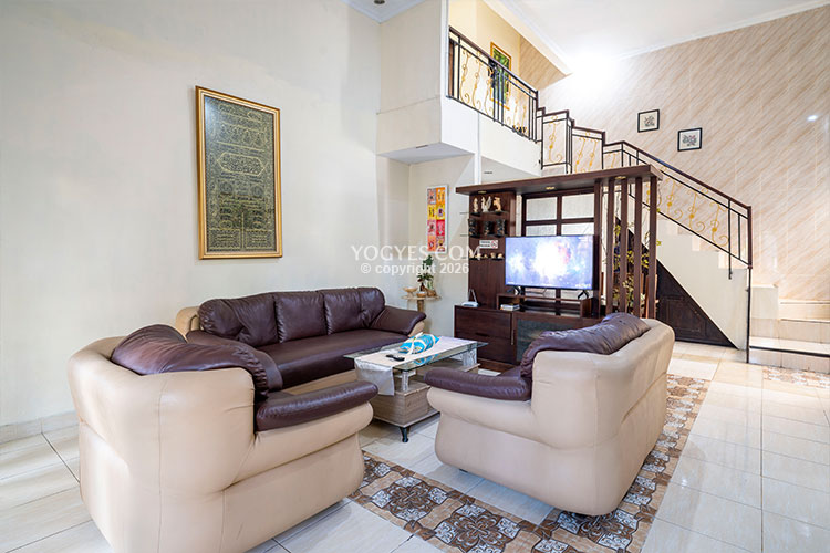 aya house