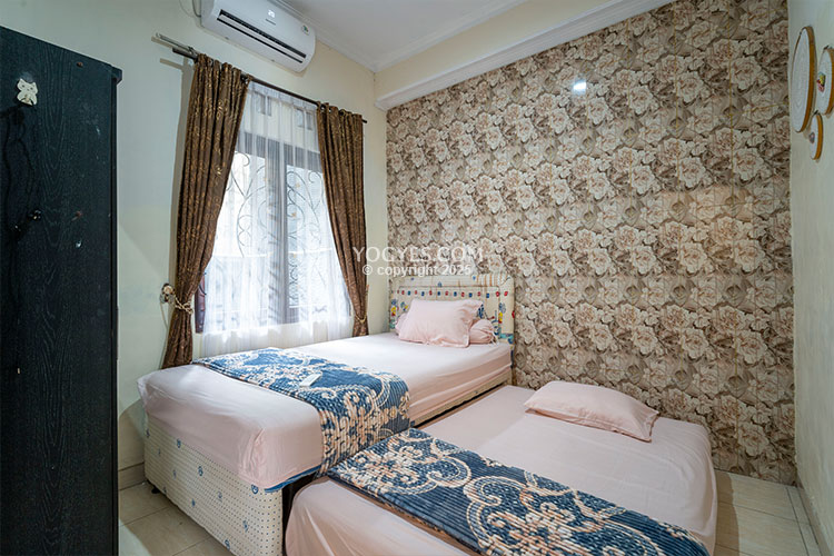 aya house