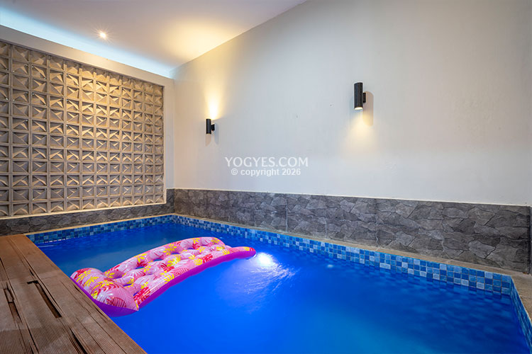 cozystop malioboro private pool