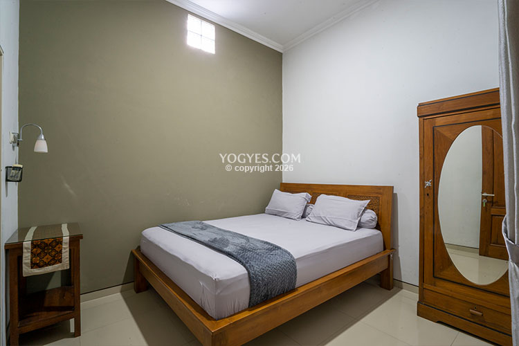 d uti homestay