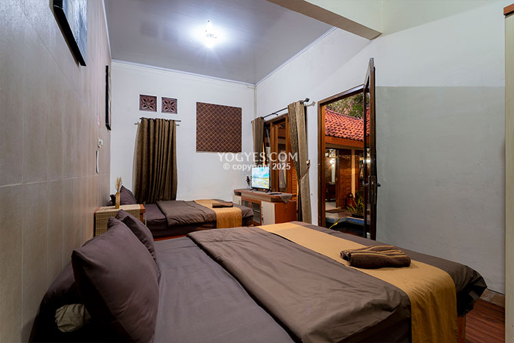 girly homestay
