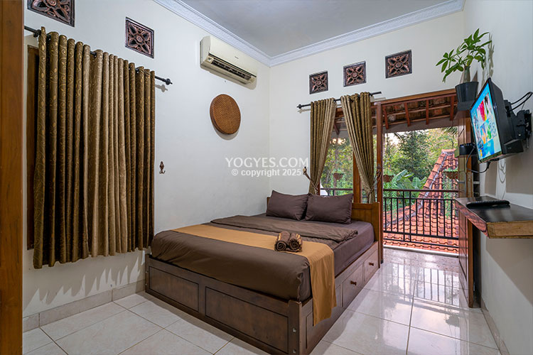 girly homestay