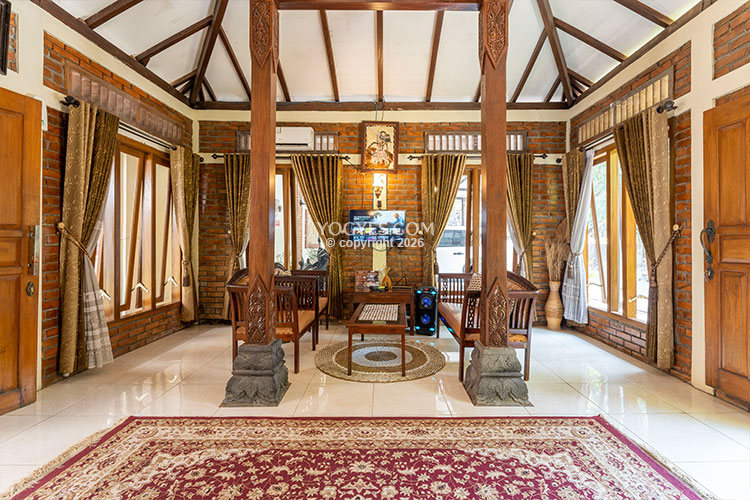 girly homestay
