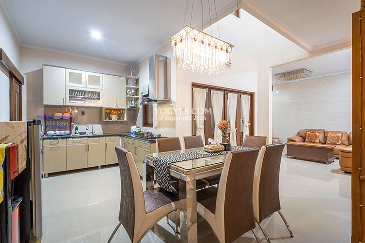 homestay jogja 888