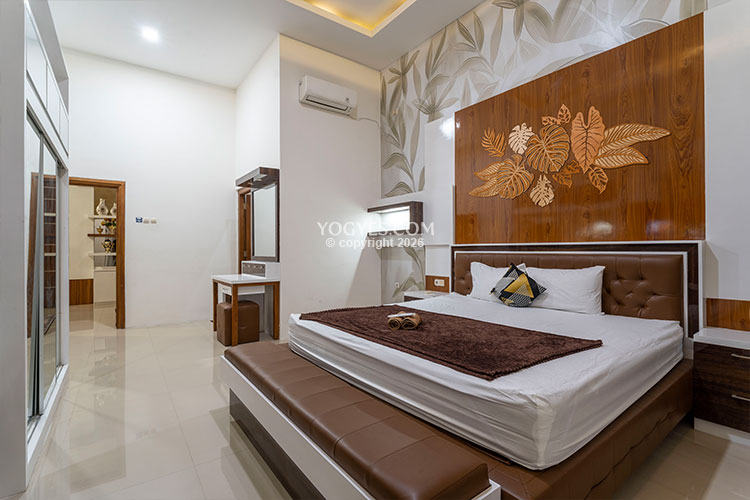 ndalem jembar homestay