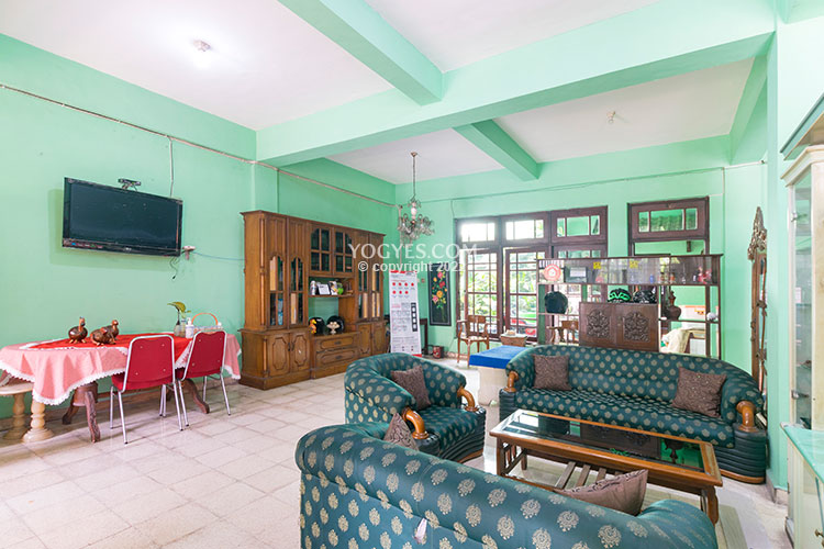 tins house