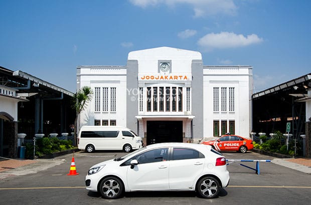 yogyakarta railway station transfer