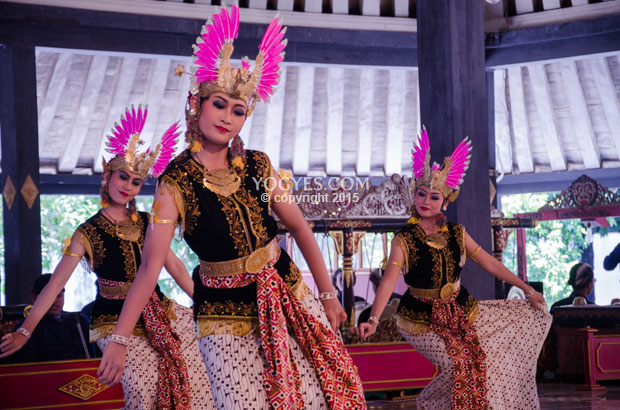 10 reasons to fall in love with jogja
